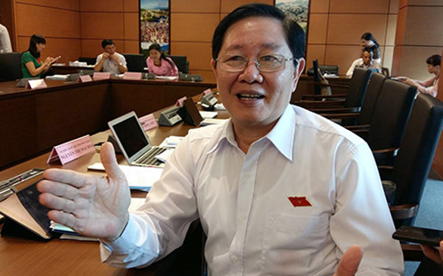 Bộ trưởng Bộ Nội vụ “Giảm 50% không lo lương cho viên chức thì đỡ lắm!”