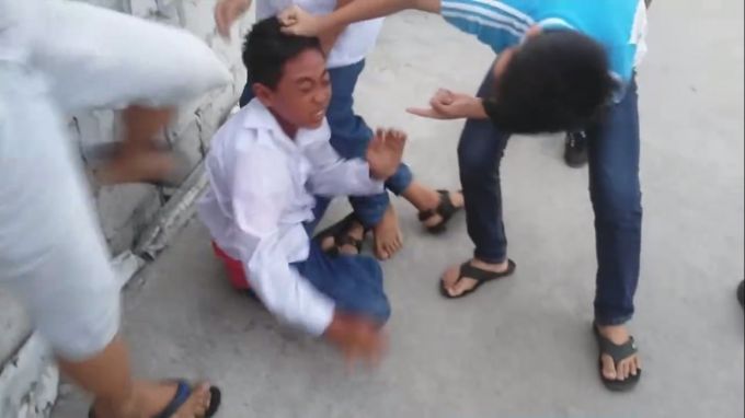 Hải Dương Xử lý nghiêm minh vụ việc đánh bạn, bắt nộp tiền, và tiểu tiện lên đầu