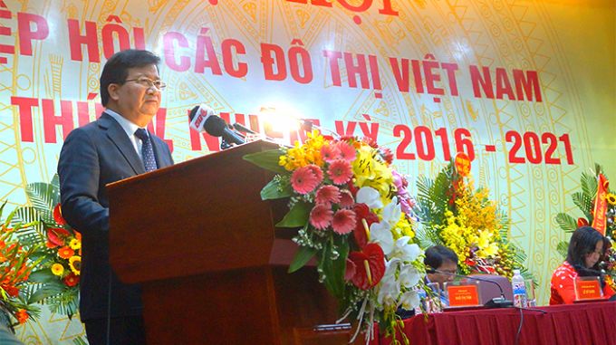 Phó Thủ tướng Trịnh Đình Dũng dự Đại hội Hiệp hội các đô thị Việt Nam