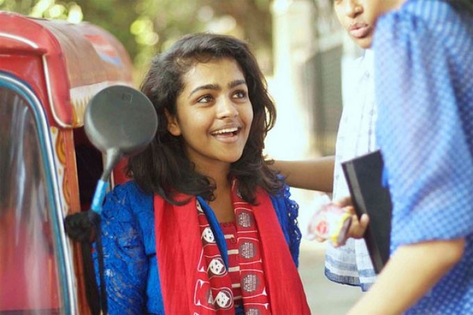 Thần đồng Priyanshi Somani người Ấn Độ bắt đầu tính nhẩm từ năm 6 tuổi. Năm 11 tuổi, cô bé trở thành người trẻ nhất tham gia cuộc thi tính nhẩm thế giới vào năm 2010 và giành chiến thắng. Priyanshi cũng là thí sinh duy nhất thực hiện chính xác các phép cộng, nhân, khai căn trong tất cả 5 kỳ thi. Tên của cô xuất hiện trong sách kỷ lục danh tiếng như Limca, Guinness.