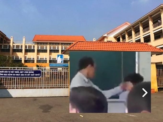 Giám thị tát liên tiếp vào mặt nam sinh ngay trên bục giảng
