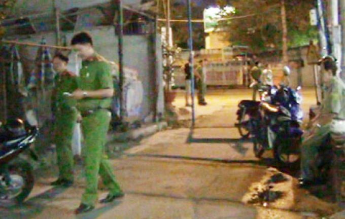 Nam thanh niên bị đâm tử vong trước quán karaoke ở Đồng Nai