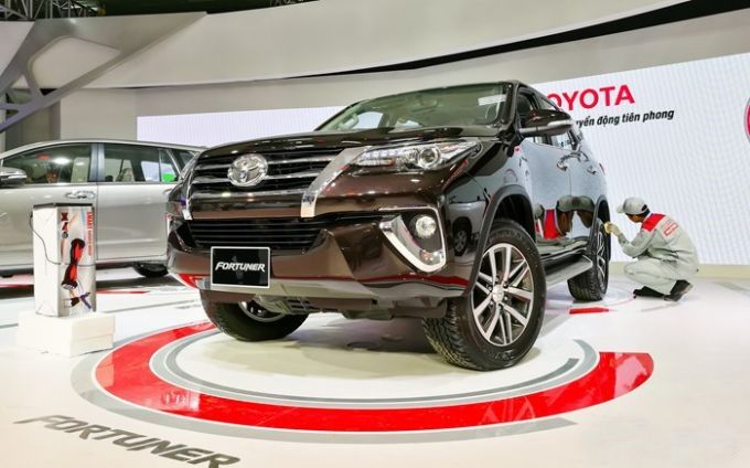 Những điểm mới làm nên sức hút Toyota Fortuner 2017
