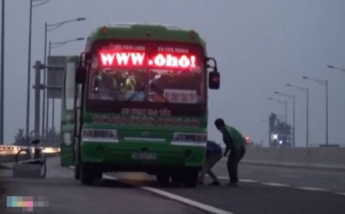 Đề nghị cắt lốt nhà xe đón, trả khách trên đường cao tốc Hà Nội - Hải Phòng