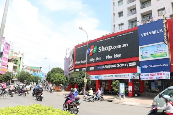 Hướng đi mới của các nhà bán lẻ công nghệ