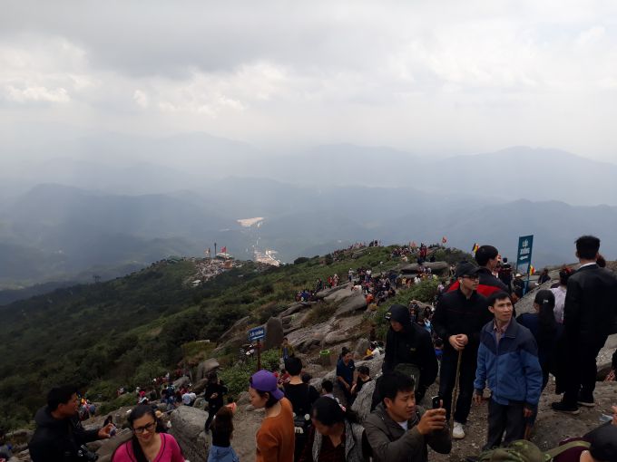 Lễ hội Yên Tử mỗi năm luôn thu hút một lượng lớn du khách.