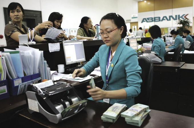 “Được” và “mất” khi bỏ trần lãi suất cho vay