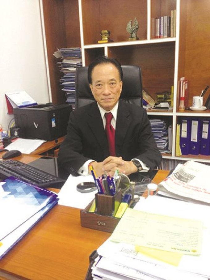 Chuyên gia tài chính tiền tệ Nguyễn Trí Hiếu. Ảnh: Vi An