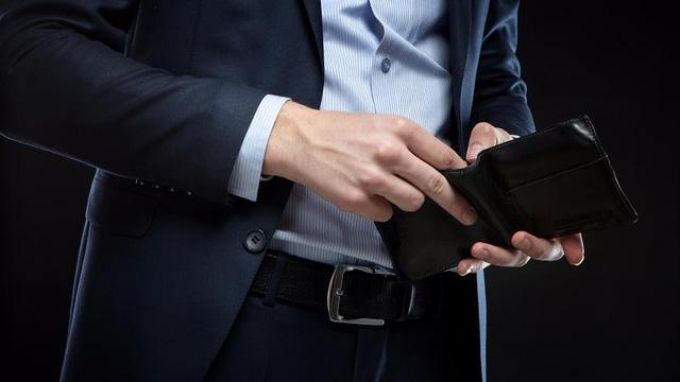 Theo vị chuyên gia, để làm giàu, bạn cần phải có những lựa chọn chủ động để bắt tiền làm việc cho mình.