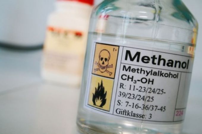 Cách nhận biết rượu chứa methanol gây chết người