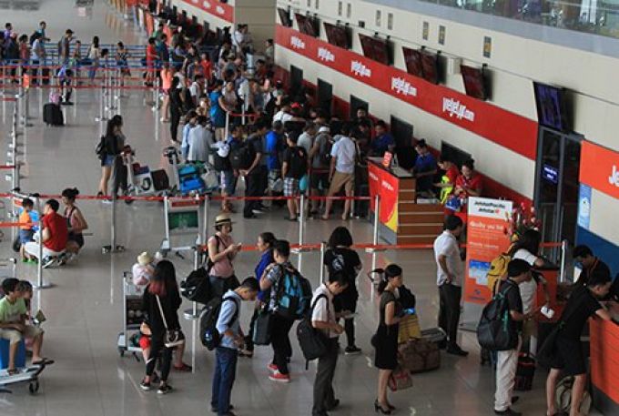 Sân bay nội bài.