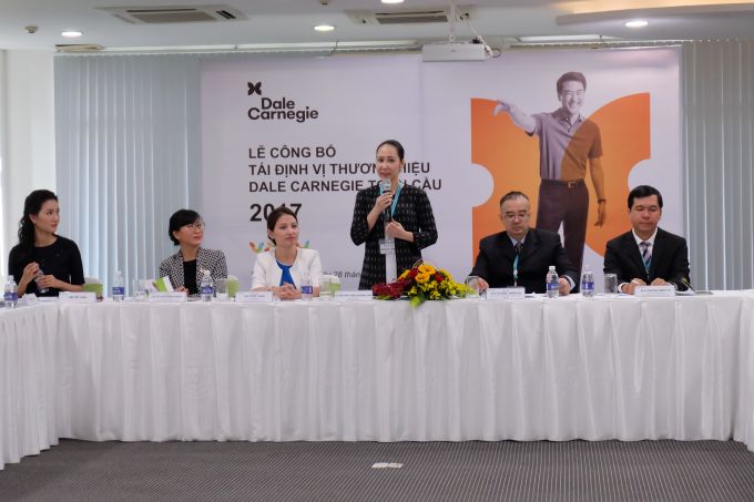 Nhận diện thương hiệu mới của Dale Carnegie