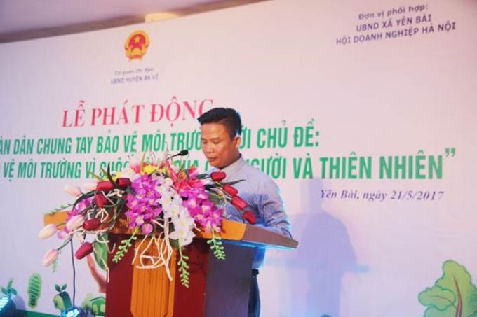 Ông Nguyễn Quốc Huy, Phó chủ tịch UBND xã Yên Bài phát biểu khẳng định quyết tâm cùng cán bộ và nhân dân trên địa bàn về những hành động tích cực trong ảo vệ rừng và môi trường…