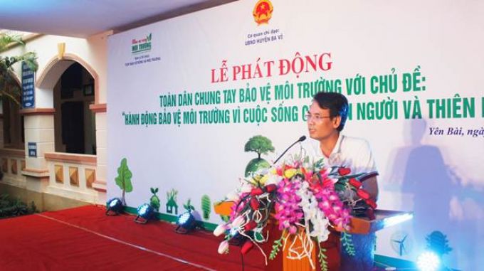 ông Tào Đức Hiệp, đại diện Hội doanh nghiệp Hà Nội – BNI Yes Chapter nhấn mạnh những hệ quả nghiêm trọng mà việc phá rừng, hủy hoại tài nguyên thiên nhiên đang ngày ngày tác động tới cuộc sống của con người và khẳng định sự chung tay sẵn sàng đồng hành vì một môi trường xanh, sạch, đẹp cho mọi người.