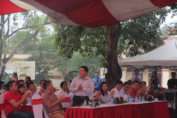 PGS.TS Triệu Văn Hùng, Chủ tịch Hội khoa học kĩ thuật lâm nghiệp Việt Nam, Tổng biên tập tạp chí Rừng và Môi trường trực tiếp tham gia chỉ đạo tại Lễ phát động Bảo vệ môi trường.