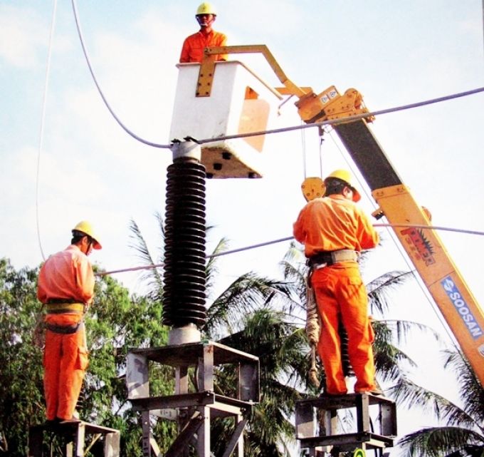 Tổng công ty Điện lực miền Bắc (EVN NPC) chuẩn bị cho mùa nắng nóng 2017