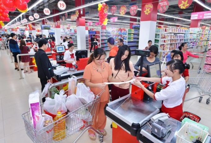Thúc đẩy tăng trưởng thương mại, dịch vụ