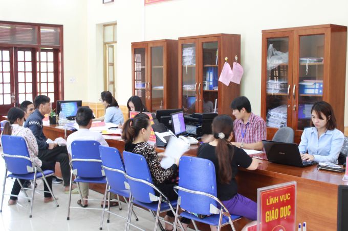 hoạt động của trung t&acirc;m h&agrave;nh ch&iacute;nh c&ocirc;ng huyện Ti&ecirc;n Y&ecirc;n