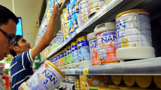 Nestle tăng giá bán sữa sau khi bỏ giá trần có hiệu lực