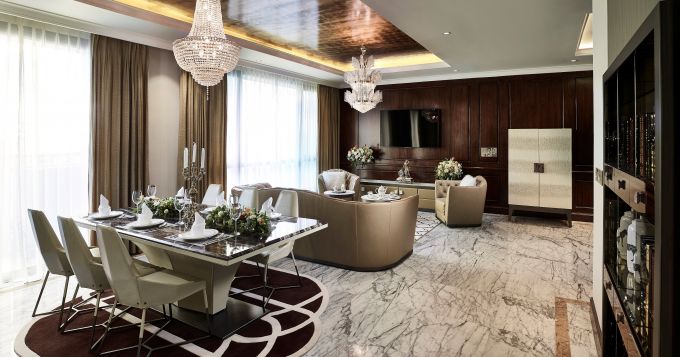 Nội thất Longhi &ndash; đỉnh cao của sự xa hoa với những bộ sofa bằng da b&ograve;, tủ rượu bằng da c&aacute; sấu bạch tạng&hellip;