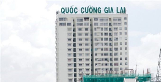 ‘Đại gia phố núi’ đối mặt với hàng tồn và nợ