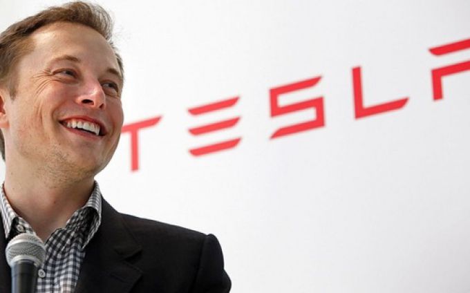 Nhà đầu tư lướt sóng thua lỗ hàng tỷ USD vì không tin vào sự tăng trưởng thần kỳ của Tesla