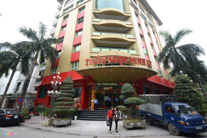 Thiên Ngọc Minh Uy hùng hồn tuyên bố sẽ tiếp tục sự nghiệp