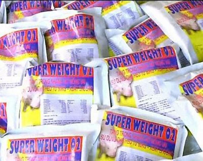 Tăng mức phạt với vi phạm sử dụng chất cấm trong chăn nuôi.