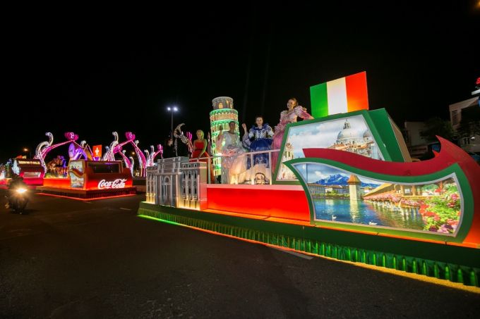 Không chỉ pháo hoa, đây mới là những hoạt động làm nên mùa hè sôi động của Đà Nẵng