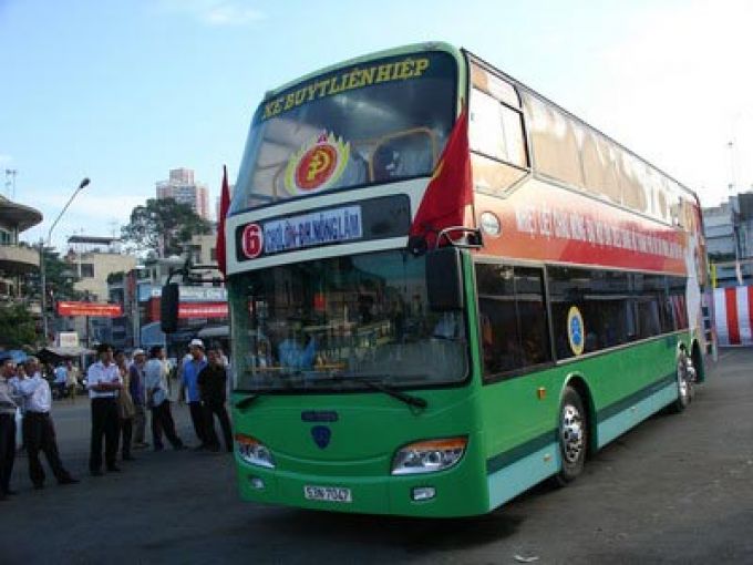 Tạm dừng triển khai dịch vụ xe bus hai tầng