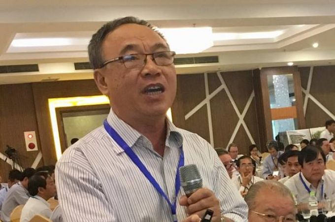 TS Ho&agrave;ng Ngọc Phong.