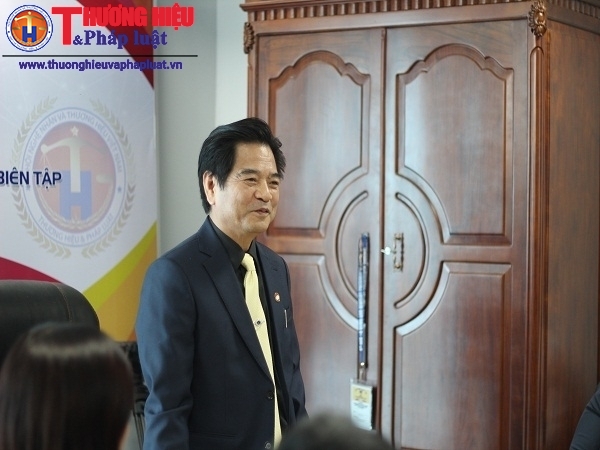 Tiến sĩ L&ecirc; Ngọc Dũng &ndash; Chủ tịch Trung ương Hội Nghệ nh&acirc;n v&agrave; Thương hiệu Việt Nam ph&aacute;t biểu tại lễ bổ nhiệm.