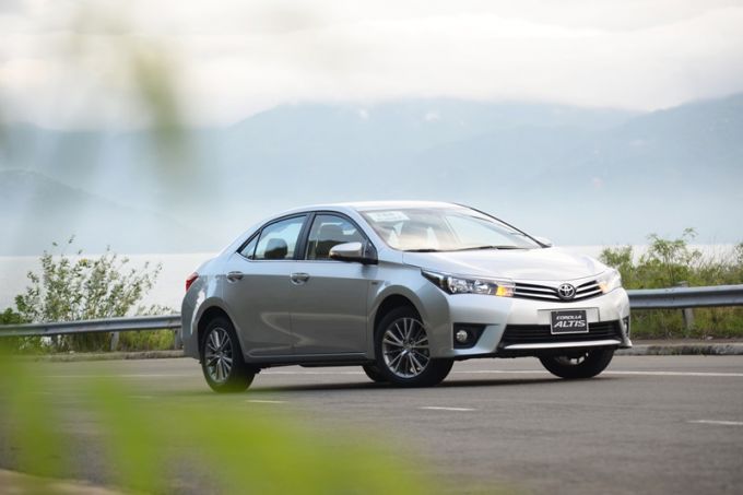 Toyota Corolla Altis