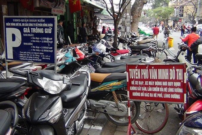 H&agrave; Nội tăng gi&aacute; tr&ocirc;ng giữ &ocirc;t&ocirc;, xe m&aacute;y từ 2018