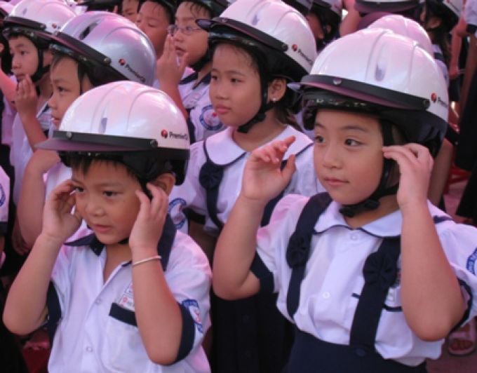  nhiều quốc gia đang ph&aacute;t triển kh&aacute;c c&oacute; xe m&aacute;y l&agrave; phương tiện giao th&ocirc;ng phổ biến,