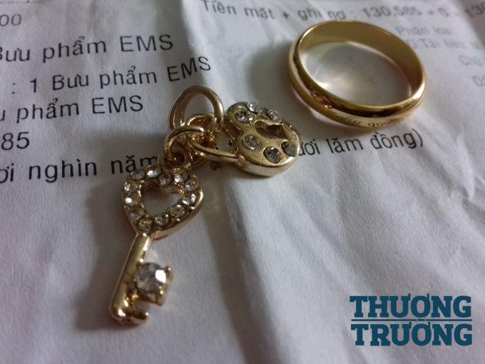 Sập bẫy trúng thưởng, mất tiền nhận hàng dởm