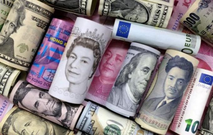 So với euro đồng USD đang xuống thấp