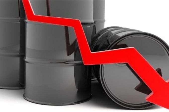 Giá dầu giảm mạnh xuống còn 45 USDthùng