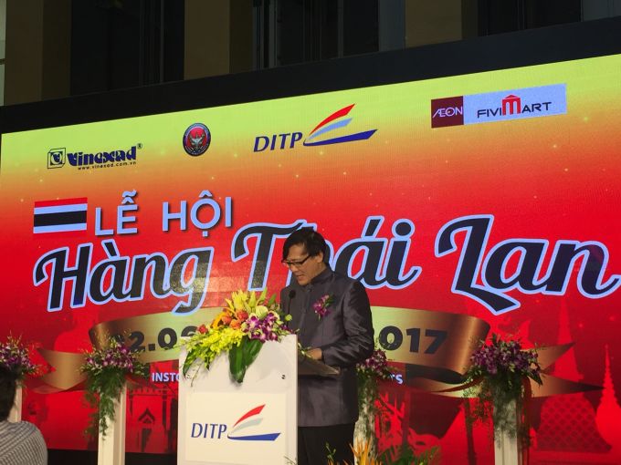 Đại sứ qu&aacute;n Th&aacute;i Lan tại H&agrave; Nội ph&aacute;t biểu trong sự kiện.
