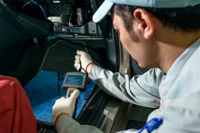10.000 lượt xe vào làm dịch vụ vệ sinh giàn lạnh tại các đại lý TMV