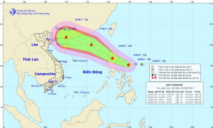 Xuất hiện bão Pakhar gần biển Đông