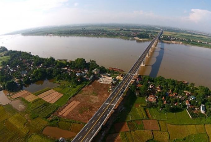 Hà Nội đề xuất xây sáu cầu qua sông Hồng và sông Đuống