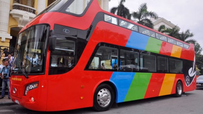 Bộ Tài chính bác bỏ đề xuất miễn thuế nhập xe buýt 2 tầng