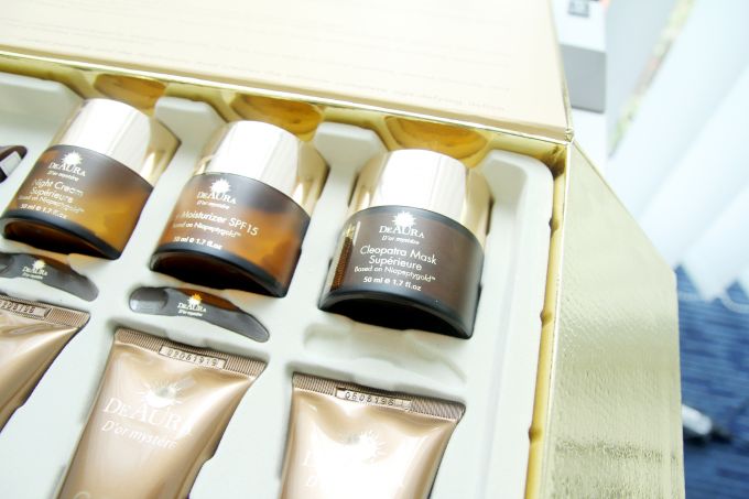 Deaura l&agrave; thương hiệu độc quyền mỹ phẩm đến từ Israel tập trung v&agrave;o chống l&atilde;o h&oacute;a v&agrave; trẻ h&oacute;a da.