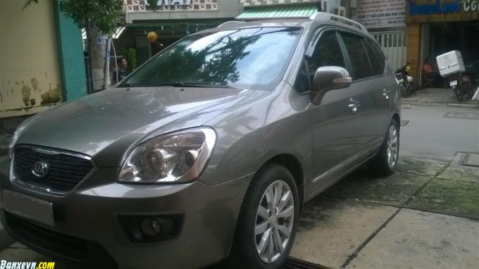 Kia Carens đời 2012