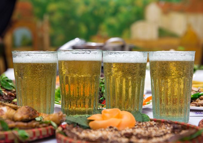 Quán bia hơi lúc nào cũng chật cứng vào những ngày hè
