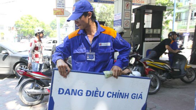 Giá xăng có thể tăng trong ngày mai 56
