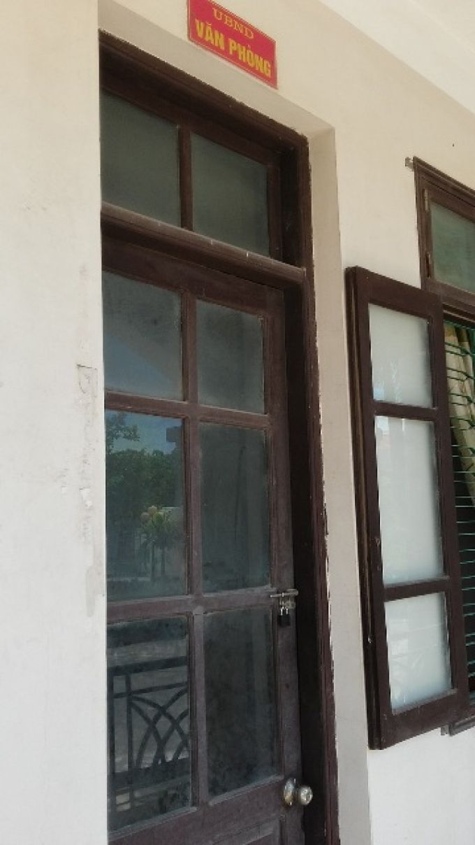 Văn ph&ograve;ng UBND x&atilde; Nhật T&acirc;n trong t&igrave;nh trạng 