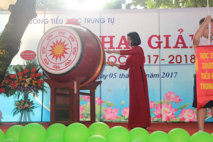 Đống Đa (Hà Nội) Tưng bừng Lễ khai giảng năm học 2017 – 2018 tại Trường Tiểu học Trung Tự
