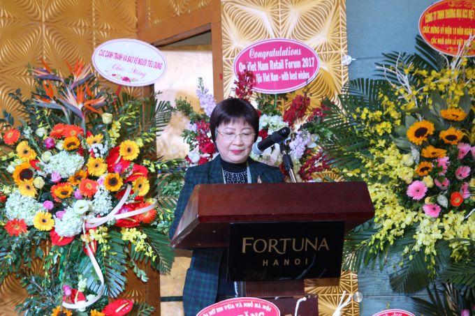 TS. Đinh Thị Mỹ Loan, Chủ tịch Hiệp hội các nhà bán lẻ Việt Nam phát biểu